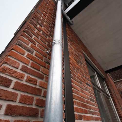 Abwasser- und Regenwasserabläufe